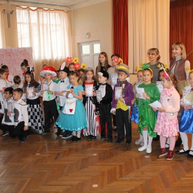 Alice-15