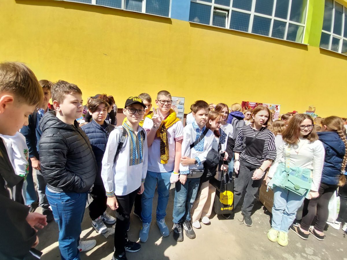 Благодійний ярмарок
