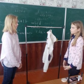Інсценізація діалогу "У магазині"