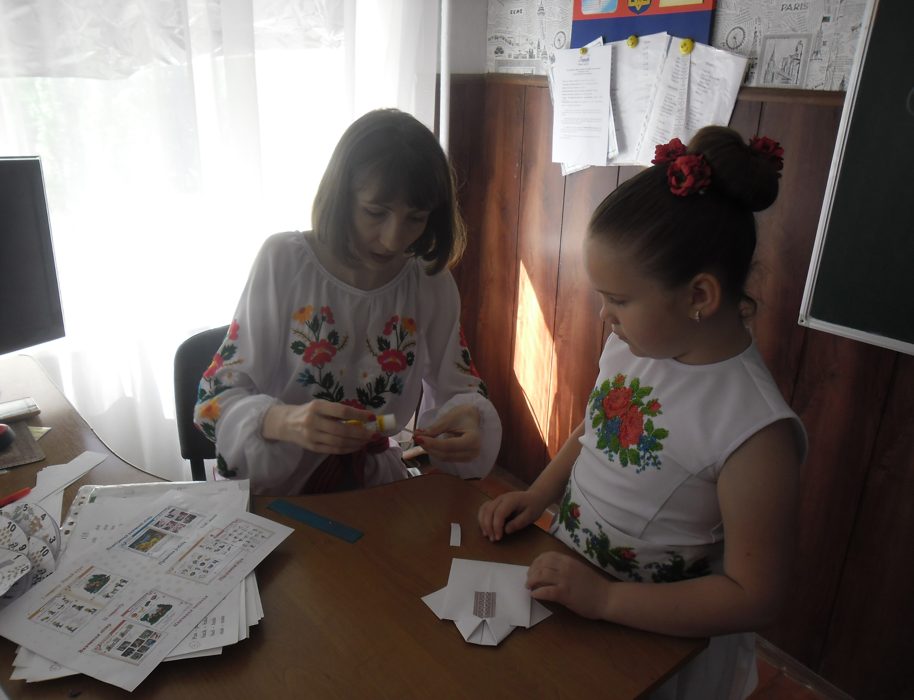 В процесі