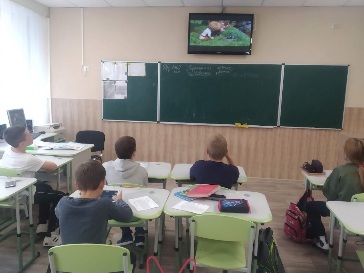 Тиждень героя до Дня захисника Вітчизни 2021. Перегляд мультфільмів на перервах про українських героїв