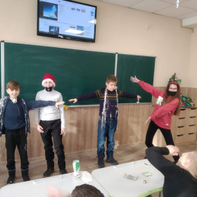 Конкурс "Прикрась "живу" ялинку"