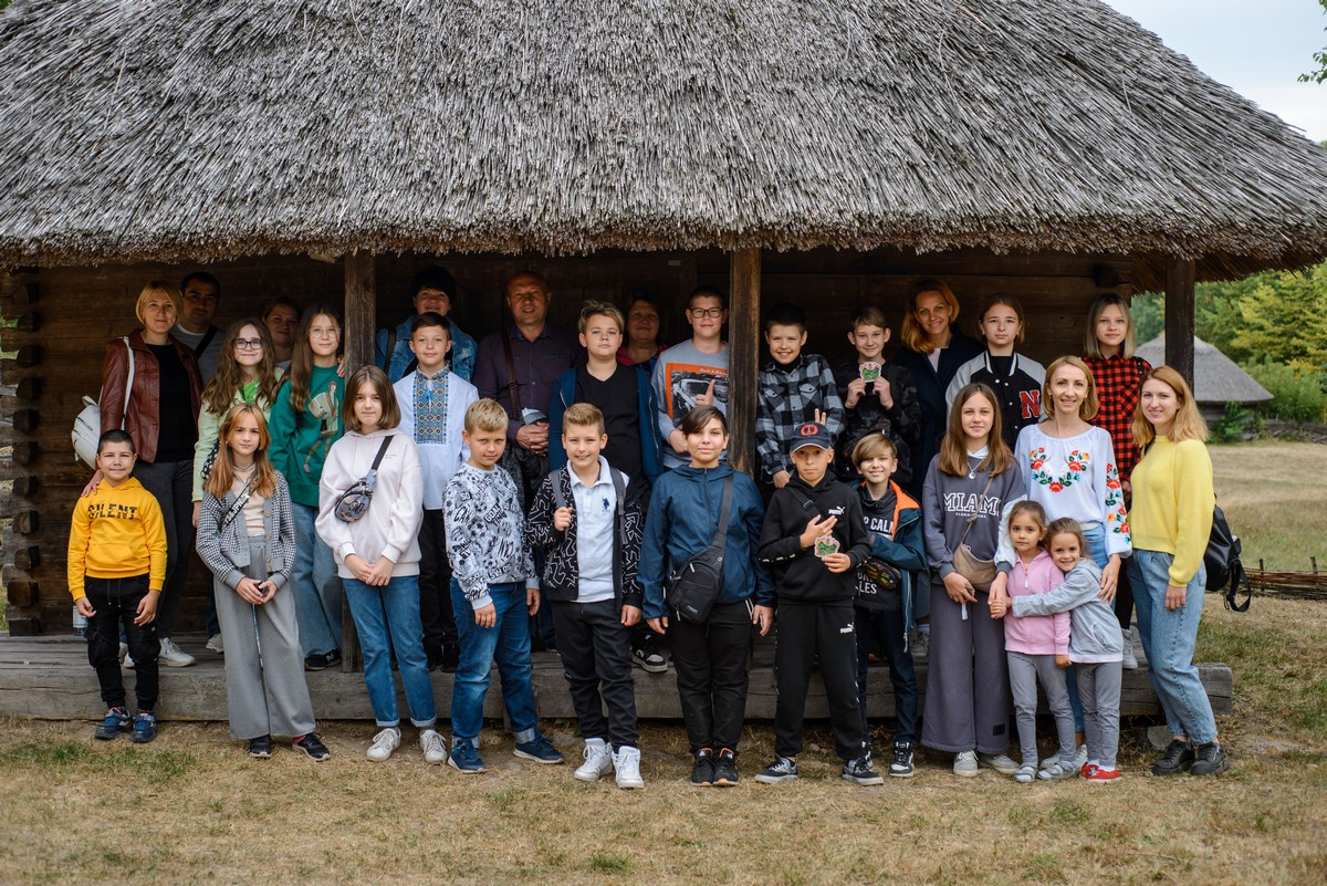 Екскурсія у Пирогів