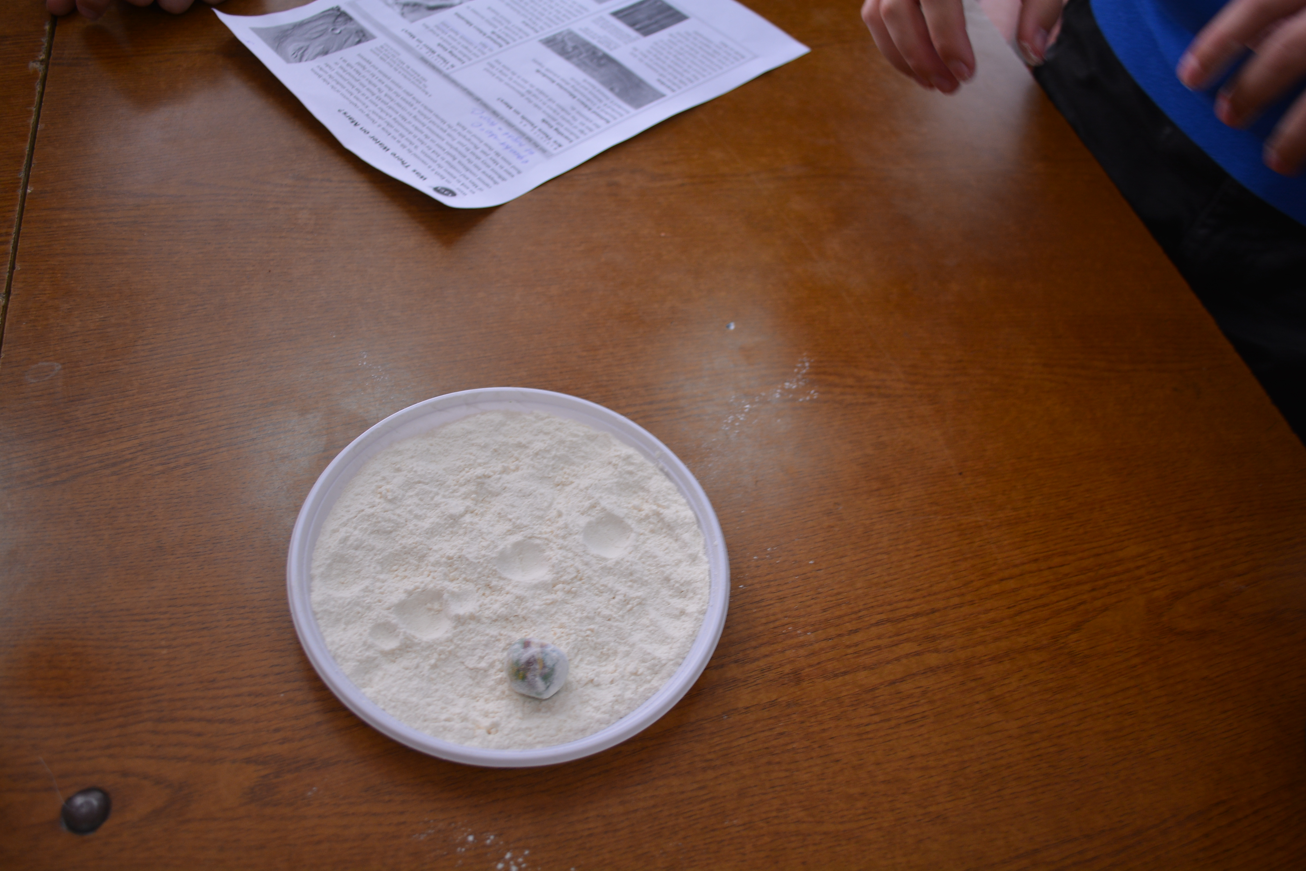 Experiment "Why is the surface of Mars is bumpy?"
