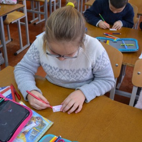 St. Valentine`s Day. Making mini-love letters.
