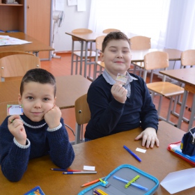 St. Valentine`s Day. Making mini-love letters.