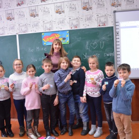 St. Valentine`s Day. Making mini-love letters.