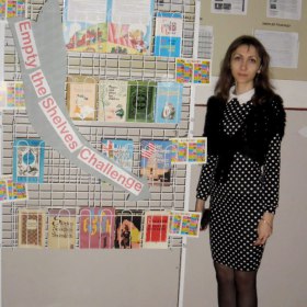 Виставка книжок "Empty the shelves Challenge"