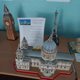 3D puzzles exhibition “Famous Buildings of the World”.